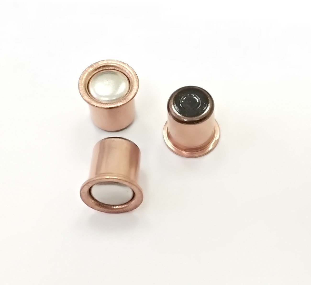 изображение Капсюль СХ 2000 (150 шт) интернет магазин "Царская охота" изображение Капсюль СХ 2000 (150 шт) интернет магазин "Царская охота"